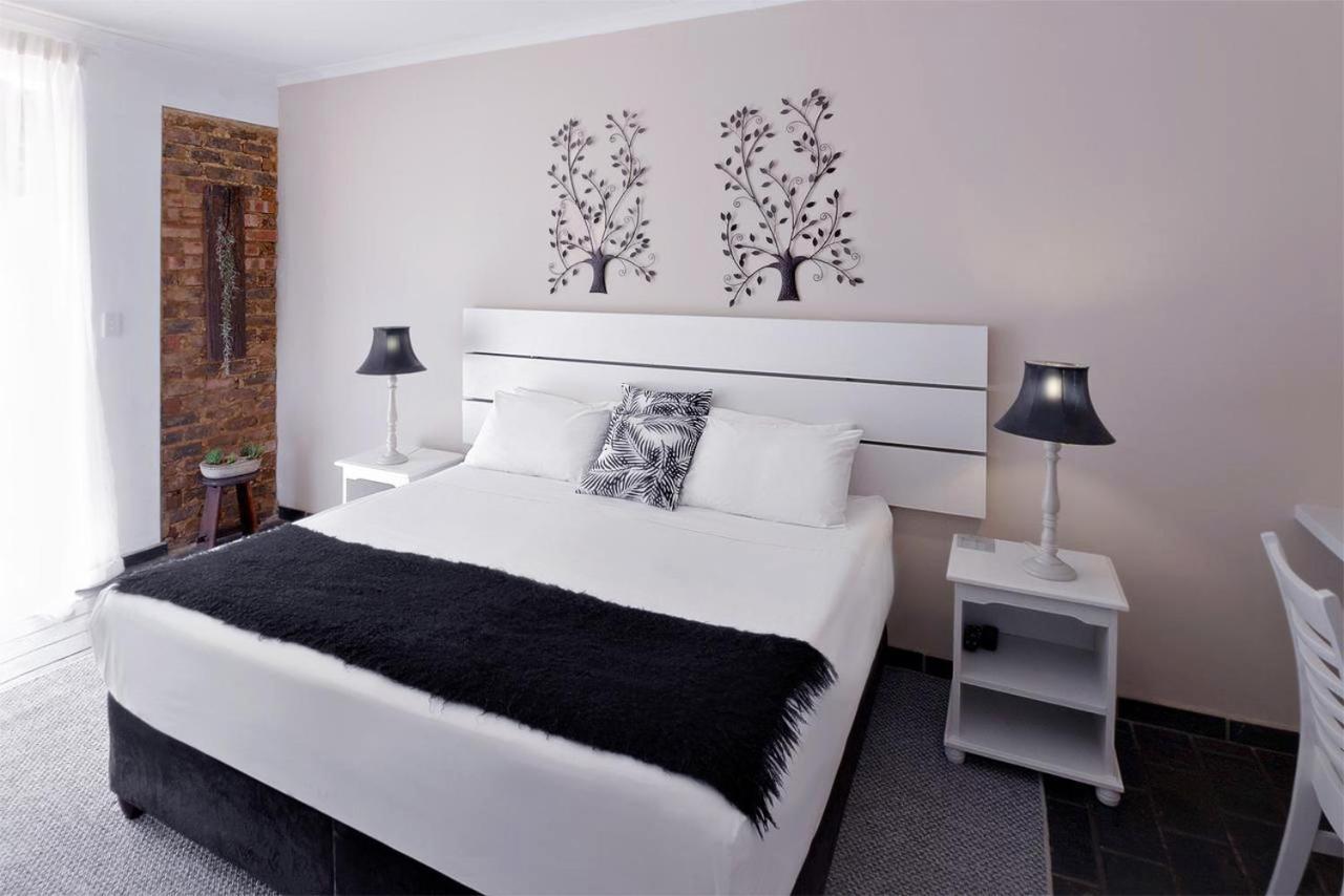 Amoris Guest House-Lynnwood Преторія Екстер'єр фото