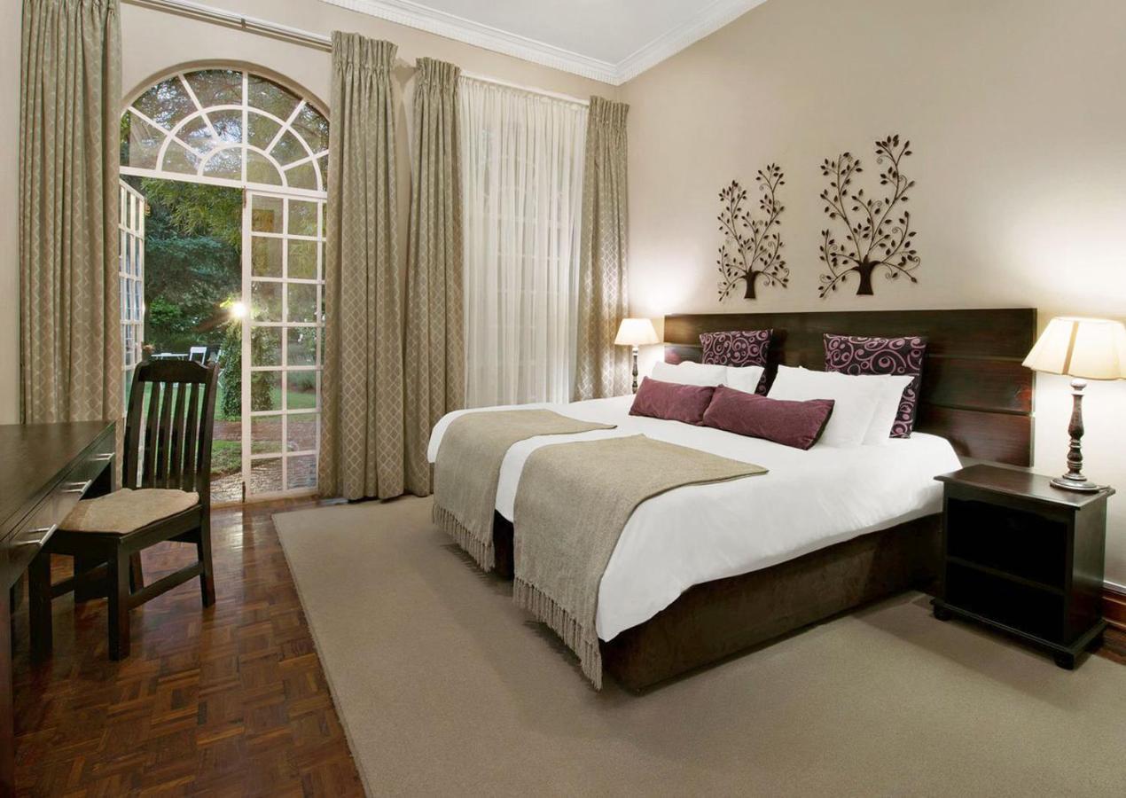 Amoris Guest House-Lynnwood Преторія Екстер'єр фото